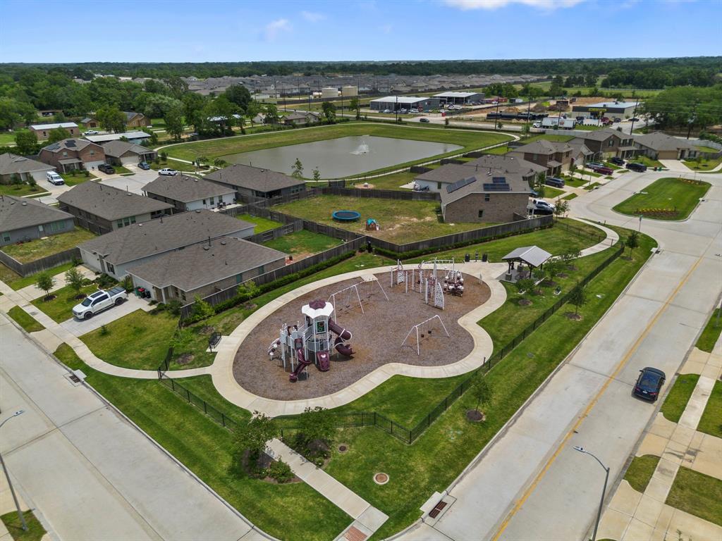 18107 Rockvine Drive, Hockley, Texas image 7