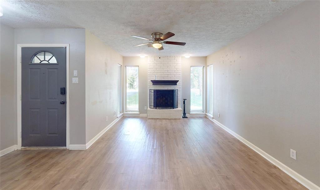3907 Texas Avenue, Dickinson, Texas image 3