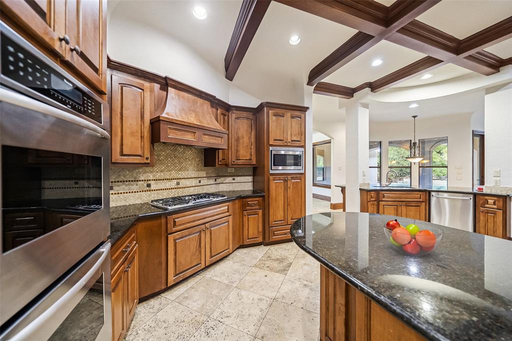 14302 Heidi Oaks Lane, Humble, Texas image 7