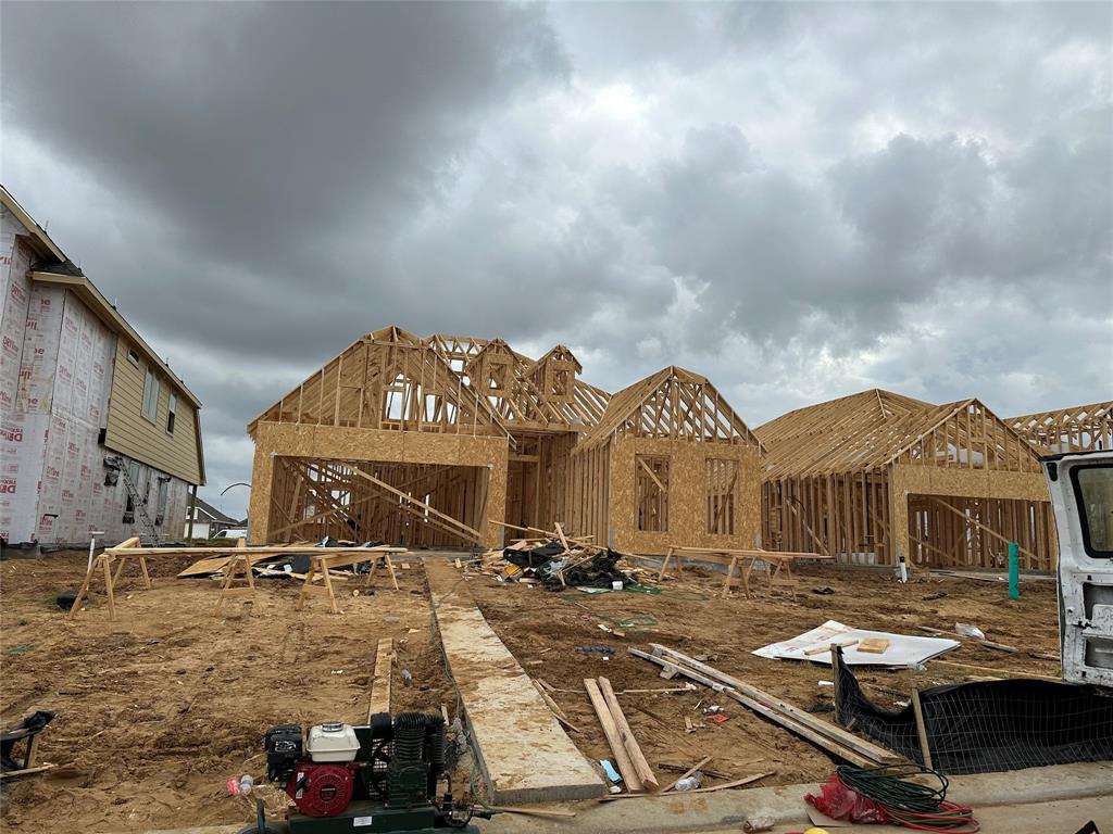 32411 Willow Hollow Way, Waller, Texas image 2