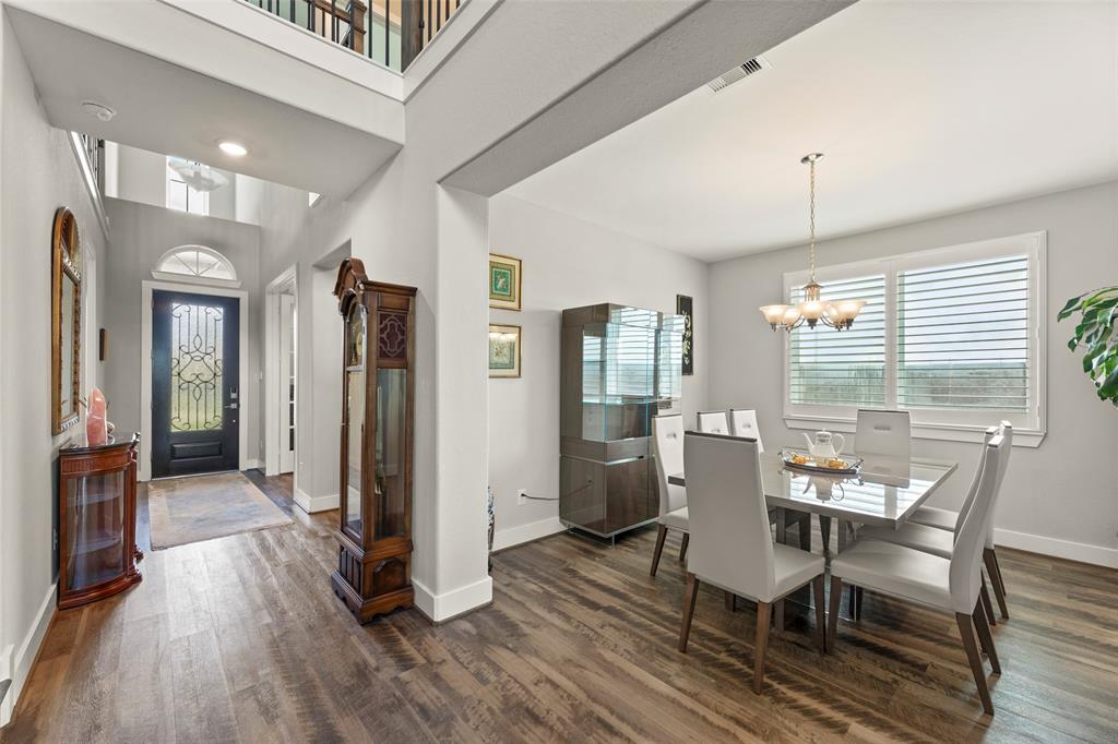 99 Zenith Lane