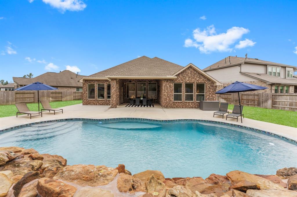 17221 Crimson Crest Drive, Conroe, Texas image 37