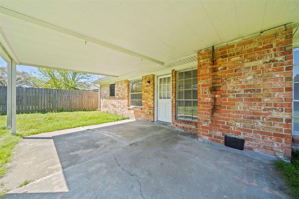 listing image 24