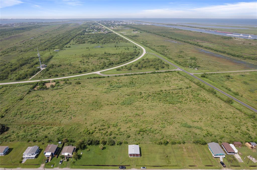 1223 Martinique Lane, Port Bolivar, Texas image 37