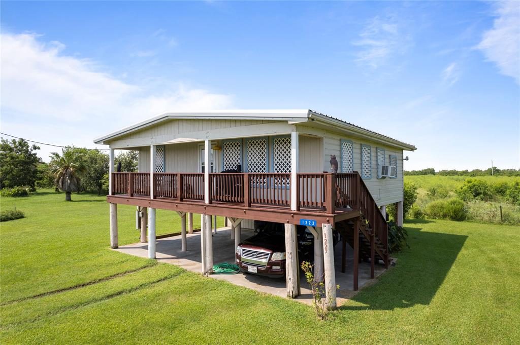 1223 Martinique Lane, Port Bolivar, Texas image 30