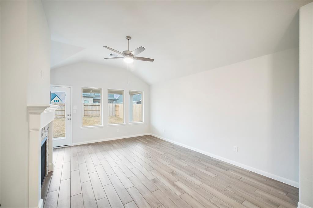6511 Canary Knoll Court, Richmond, Texas image 14