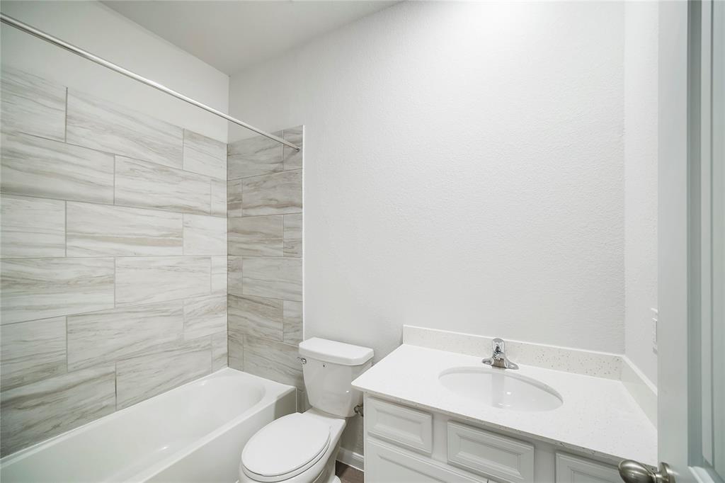 6511 Canary Knoll Court, Richmond, Texas image 11