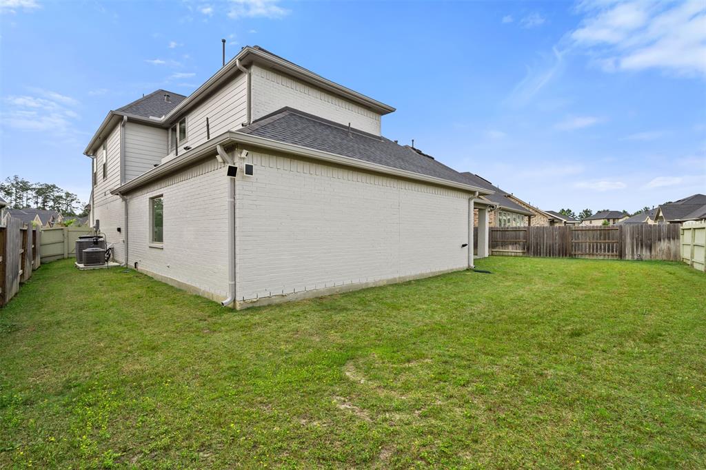 10118 Bayou Oaks Drive, Conroe, Texas image 40
