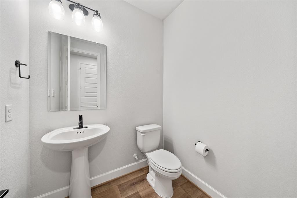10118 Bayou Oaks Drive, Conroe, Texas image 36