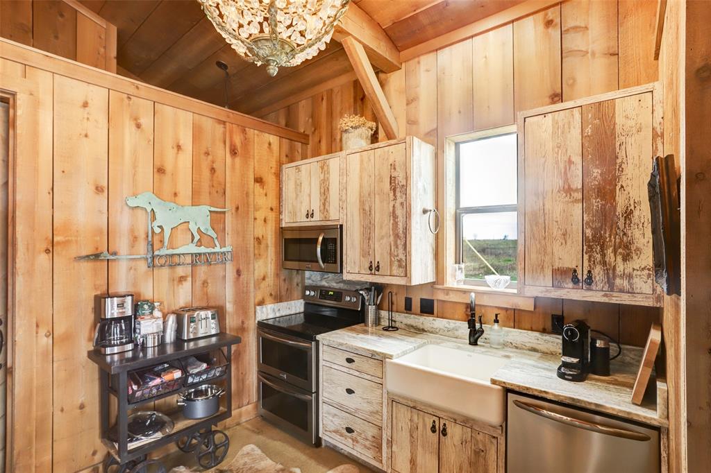 5025 Wickel Road, Burton, Texas image 14