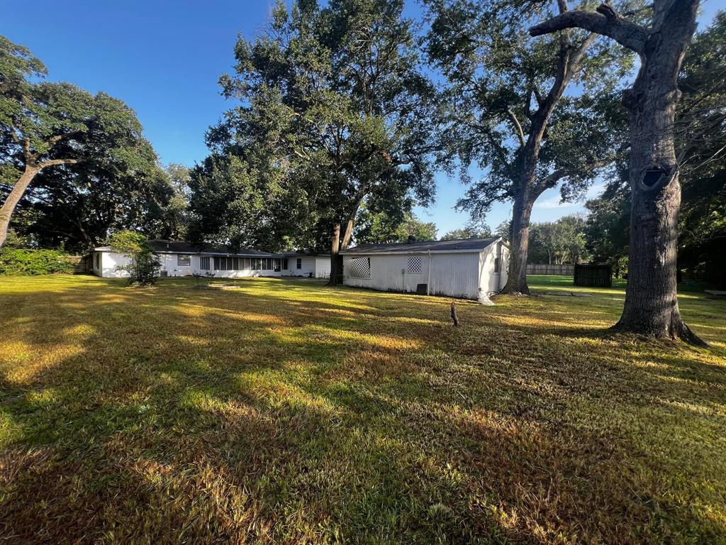 1826 East Avenue, Katy, Texas image 18