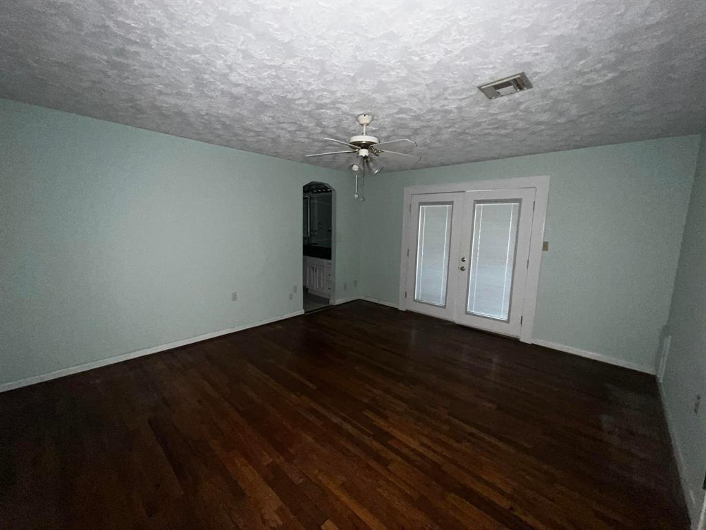 1826 East Avenue, Katy, Texas image 14