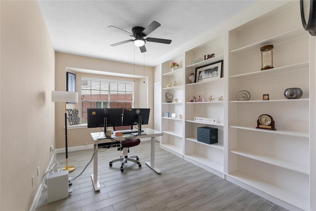 20402 Cajon Canyon Court, Katy, Texas image 22