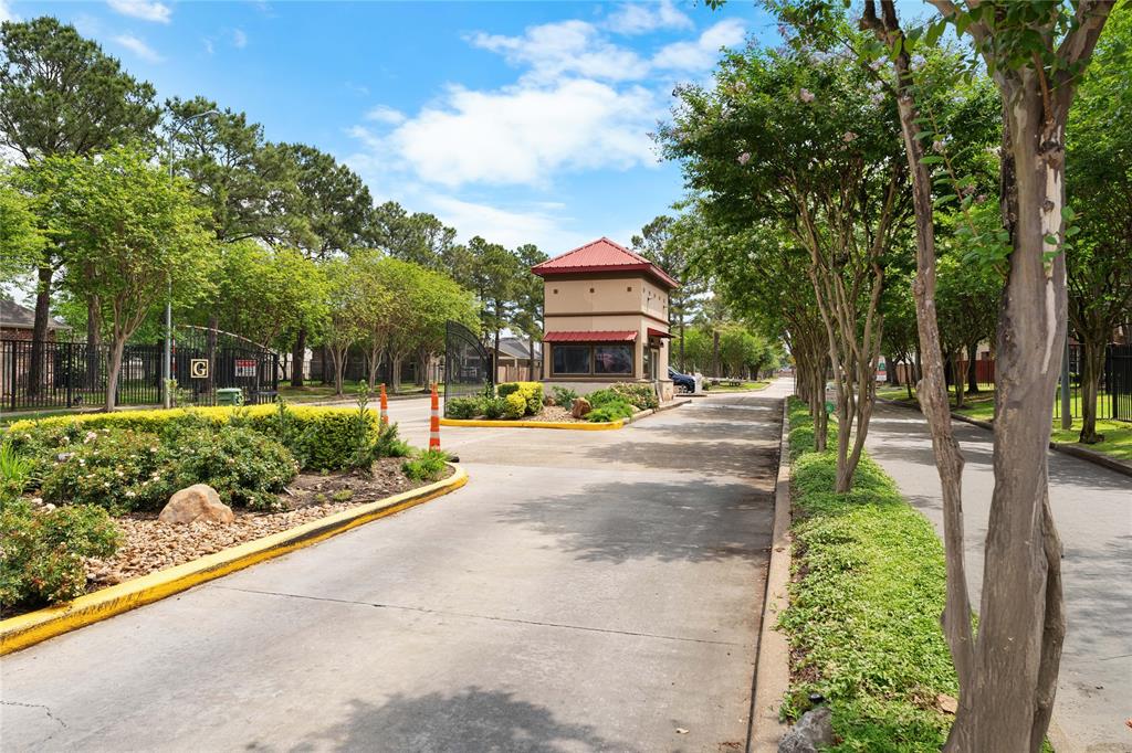 20402 Cajon Canyon Court, Katy, Texas image 5