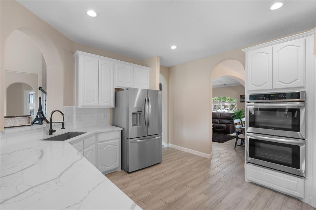 20402 Cajon Canyon Court, Katy, Texas image 2