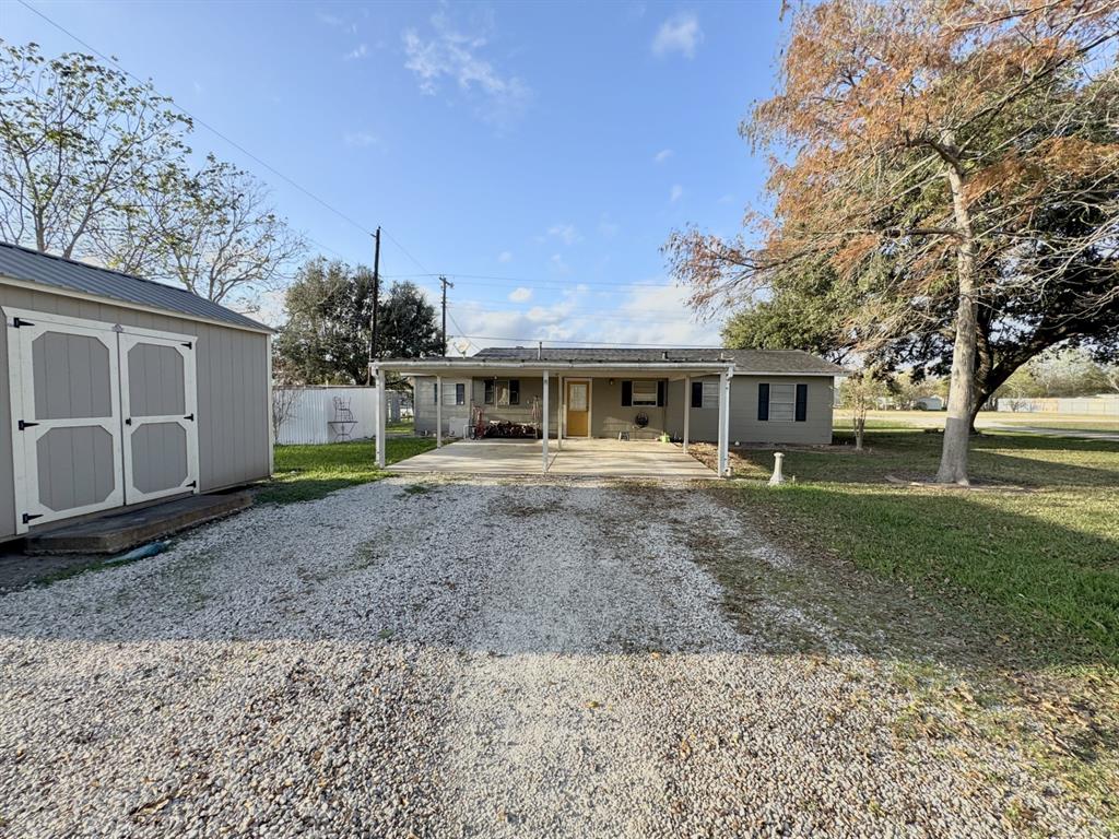 1201 3rd Street, Louise, Texas image 33