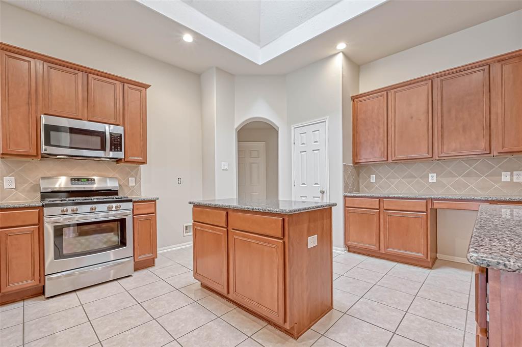 11519 Staffordale Court, Cypress, Texas image 29