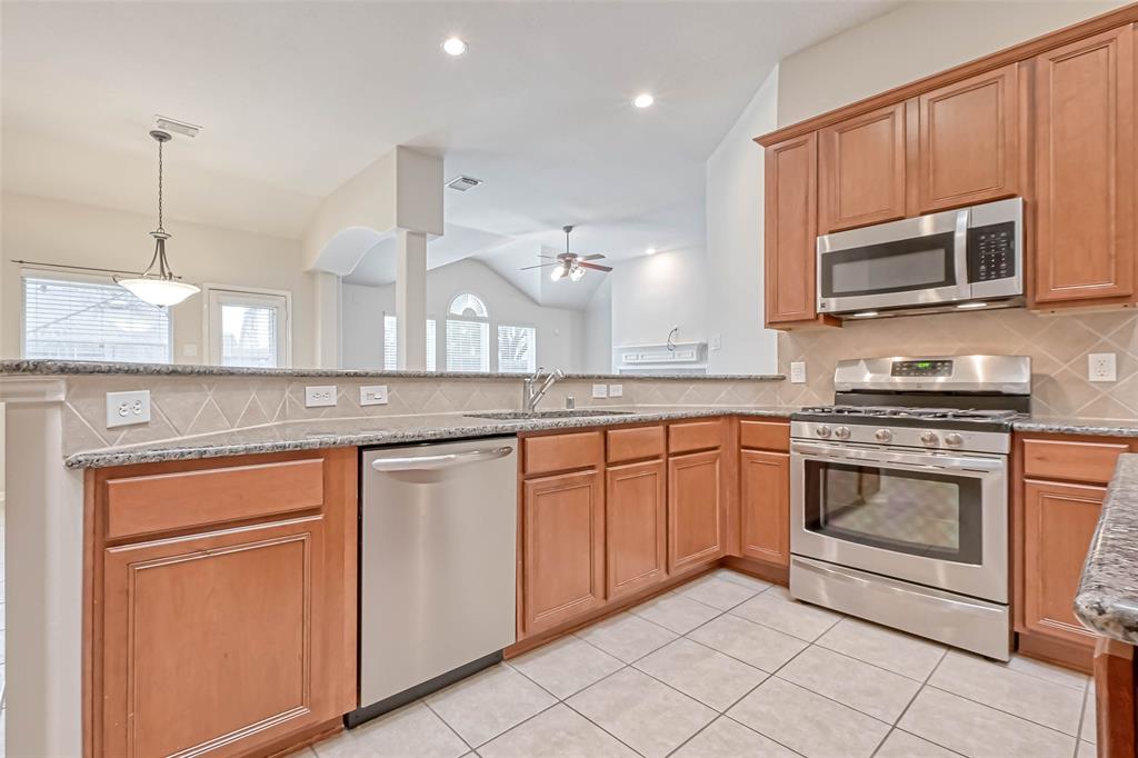 11519 Staffordale Court, Cypress, Texas image 31
