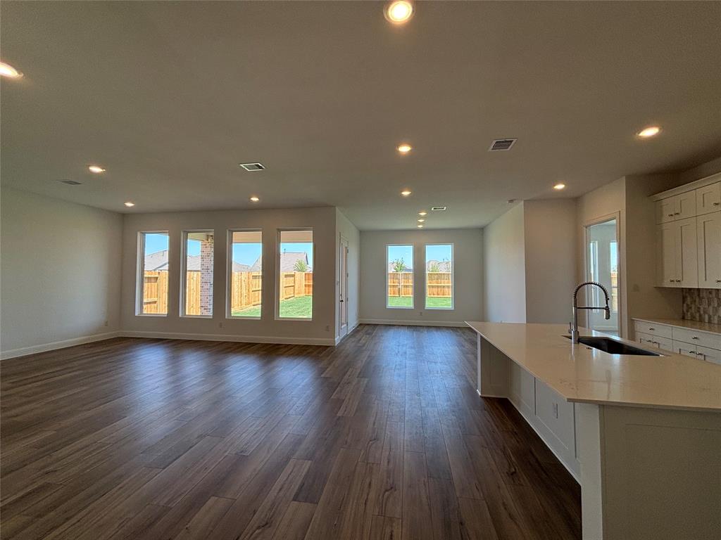 31051 Sun Valley Drive, Fulshear, Texas image 12