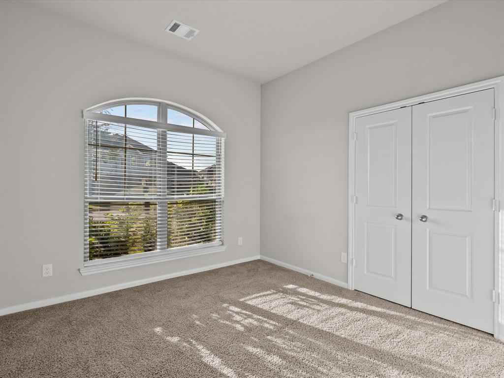 2613 Pines Trace Lane, League City, Texas image 16