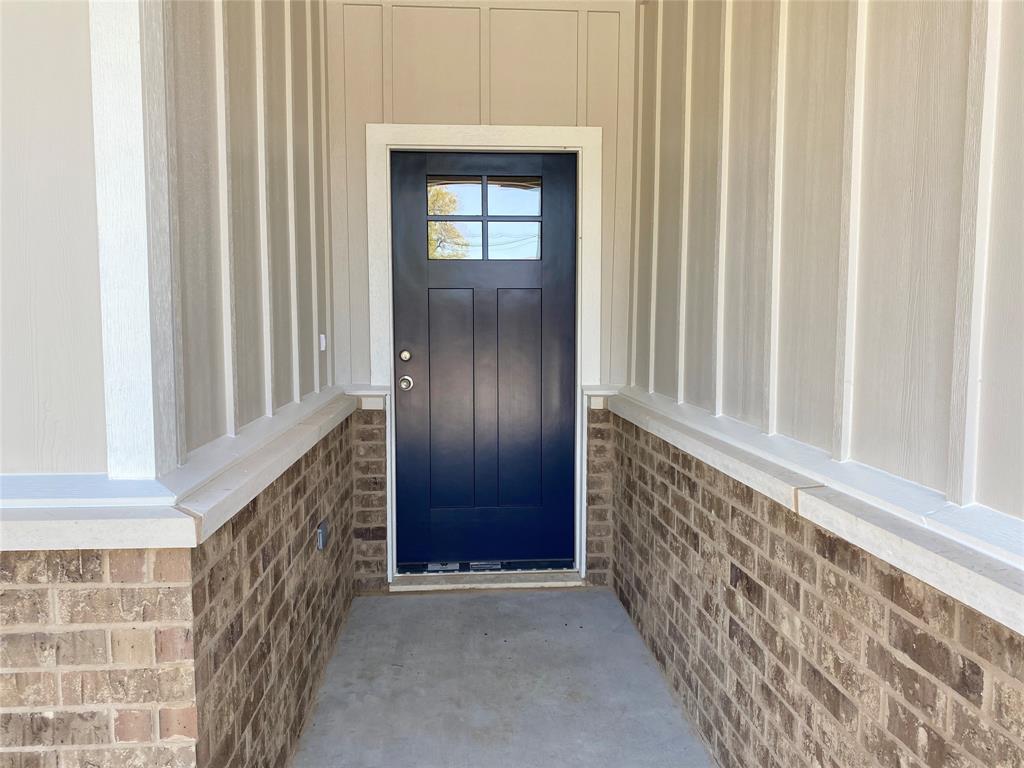 754 W Columbus Street, Giddings, Texas image 4