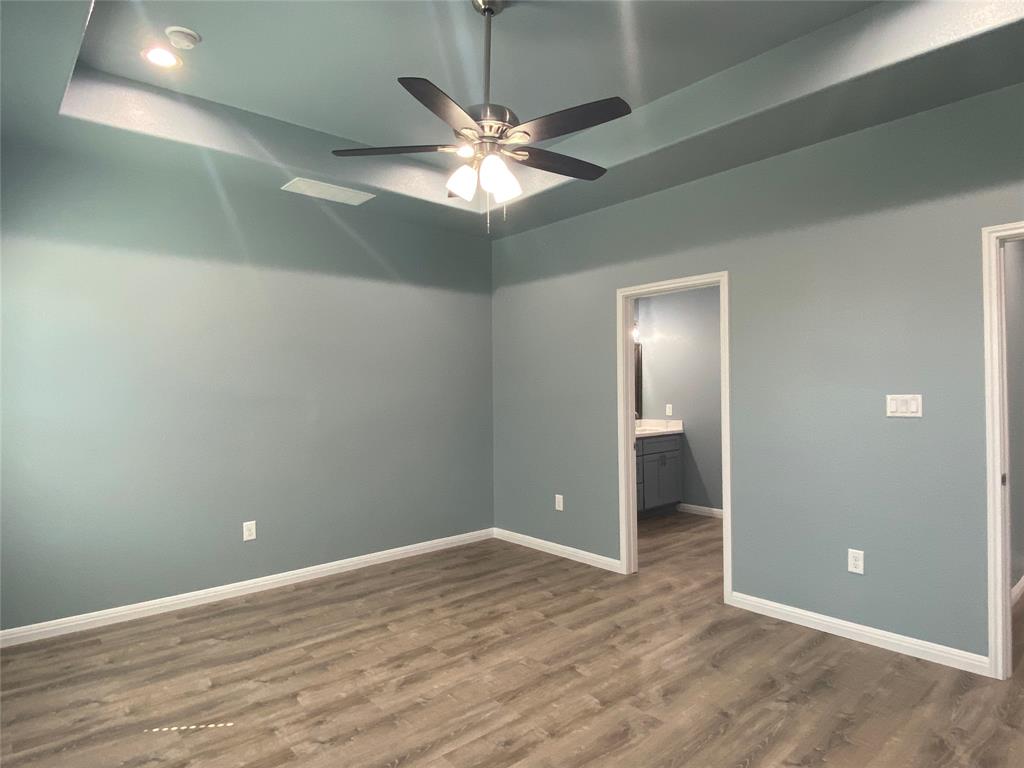 754 W Columbus Street, Giddings, Texas image 20