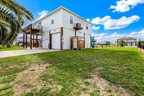 A home in Crystal Beach