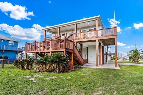 A home in Crystal Beach