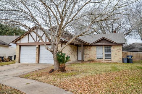Single Family Residence in Houston TX 6502 Navidad Road.jpg
