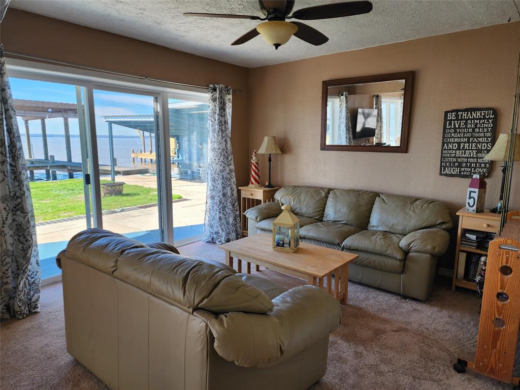 398 Lakeshore Shr, Onalaska, Texas image 10