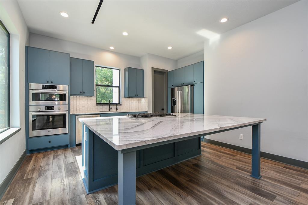11007 Olde Mint House Lane, Tomball, Texas image 16