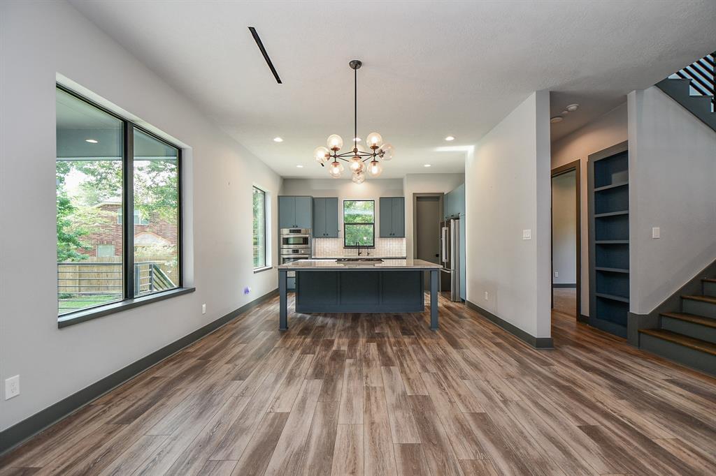 11007 Olde Mint House Lane, Tomball, Texas image 14