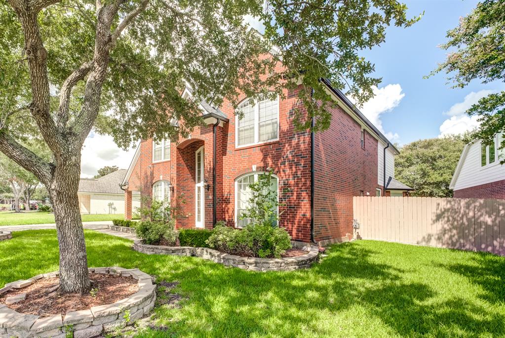 2306 Clawson Falls Lane