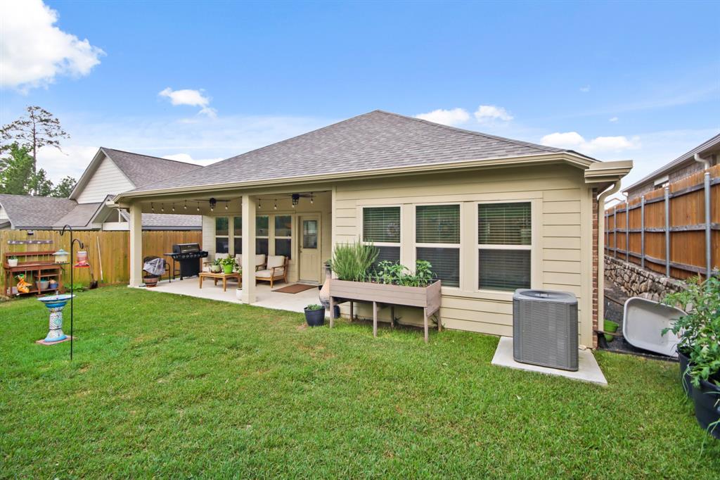 914 Golden Willow Lane, Conroe, Texas image 32