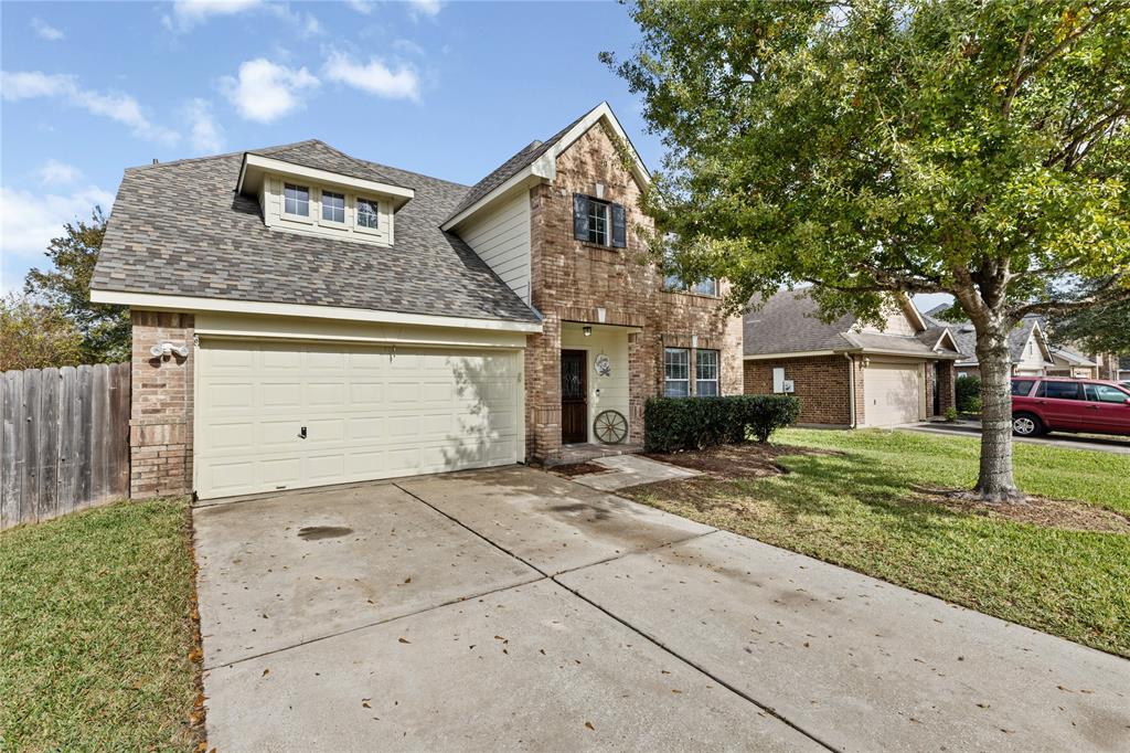 2201 Running Spring Drive, Deer Park, Texas image 3