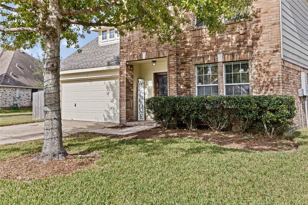 2201 Running Spring Drive, Deer Park, Texas image 4