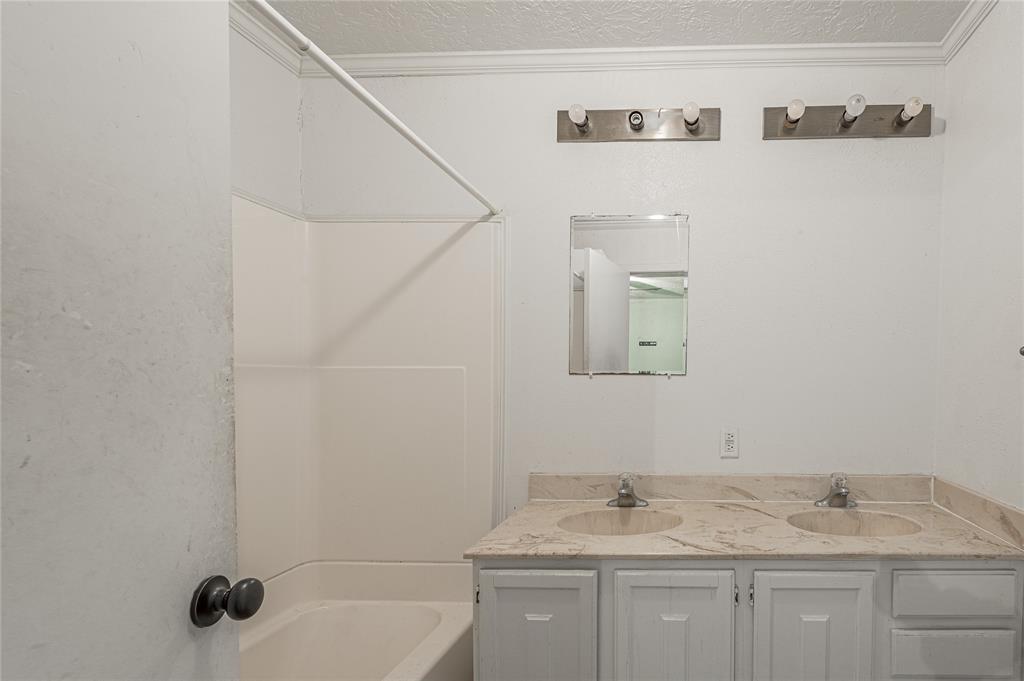 2240 Easley Circle, Huntsville, Texas image 23