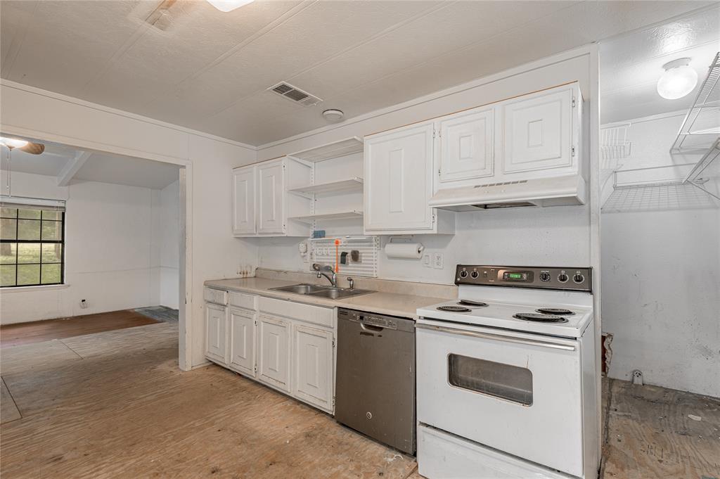 2240 Easley Circle, Huntsville, Texas image 13