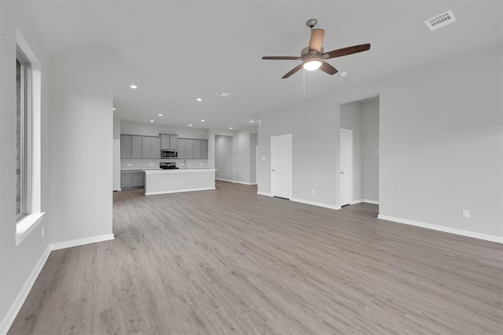 754 Mockingbird Passage, Beasley, Texas image 19