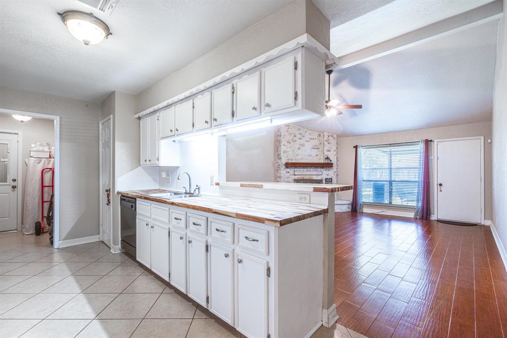 3414 Park Haven Lane, Deer Park, Texas image 9