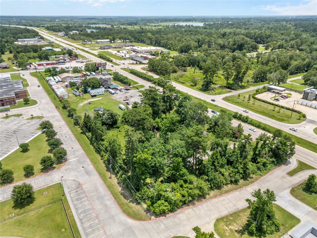 10527 Highway 242