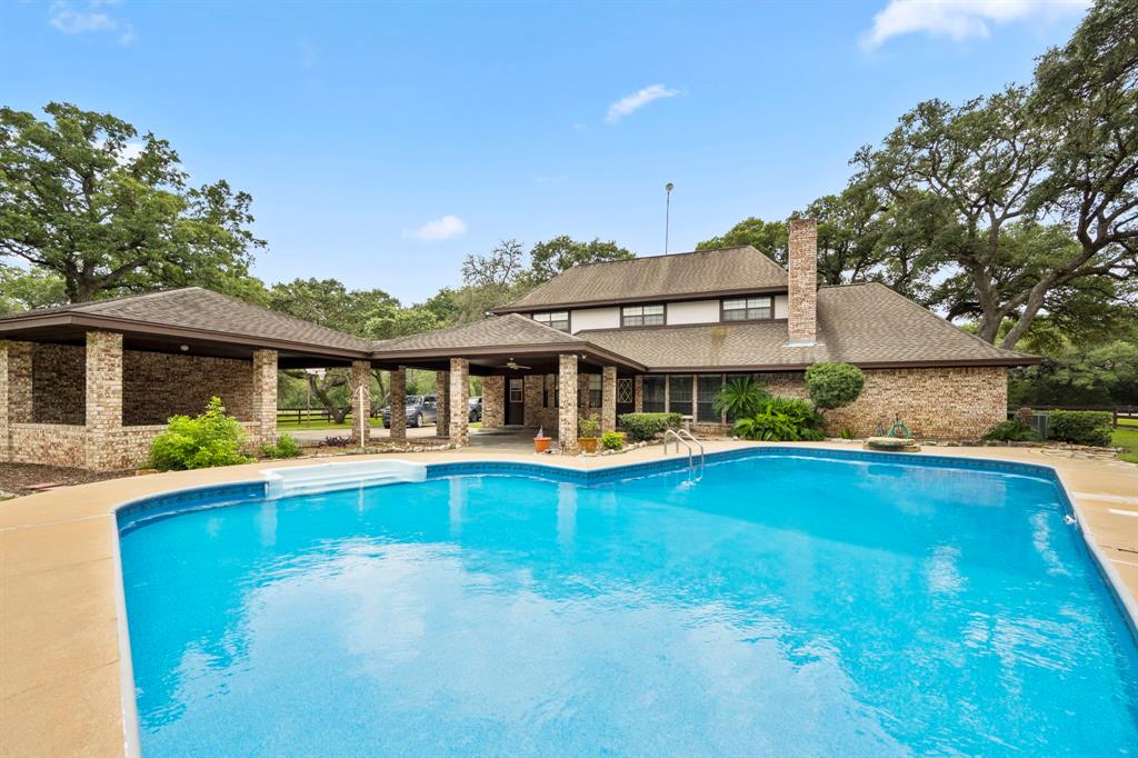 1029 Live Oak, Weimar, Texas image 36