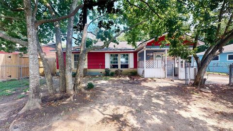 Single Family Residence in Houston TX 1103 Ruell Street.jpg