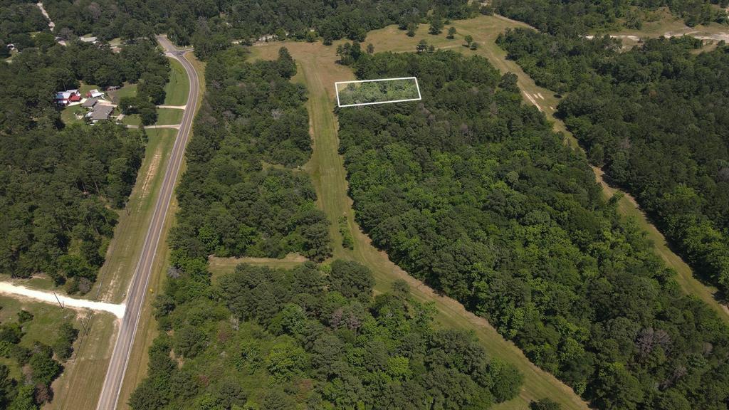 Greenwood Lane, Trinity, Texas image 1