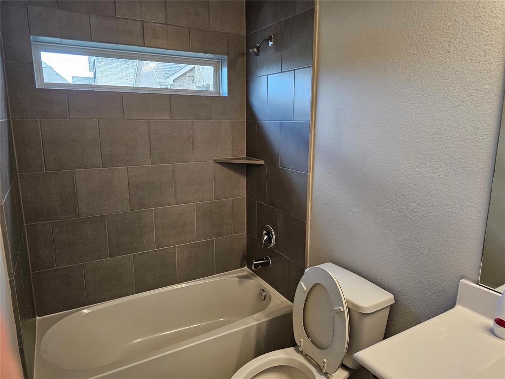 15314 Davan Springs Drive, Humble, Texas image 6