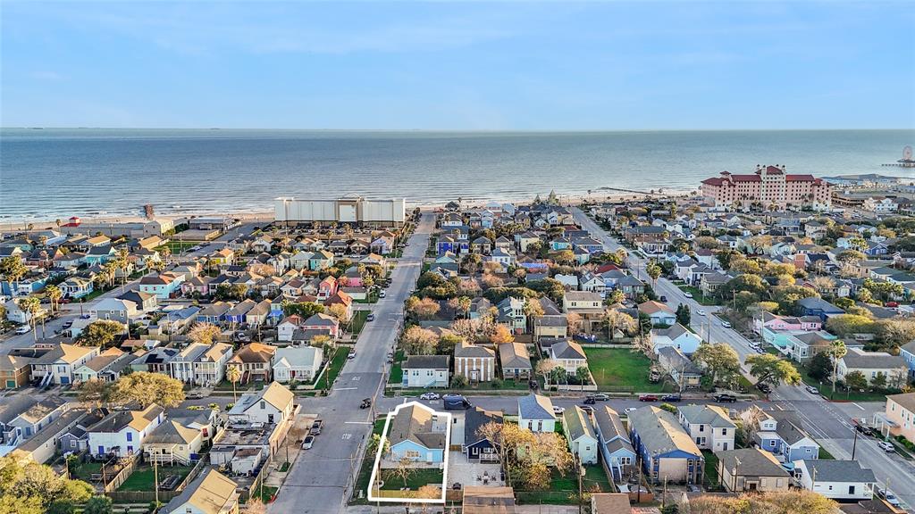 1802 Ursuline Street, Galveston, Texas image 2