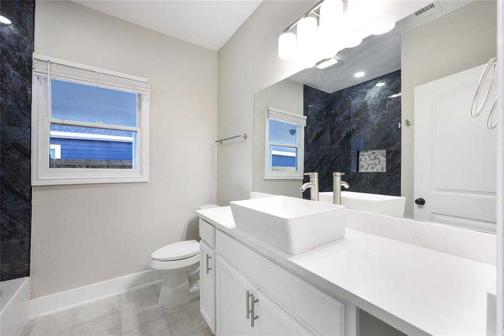 1802 Ursuline Street, Galveston, Texas image 13