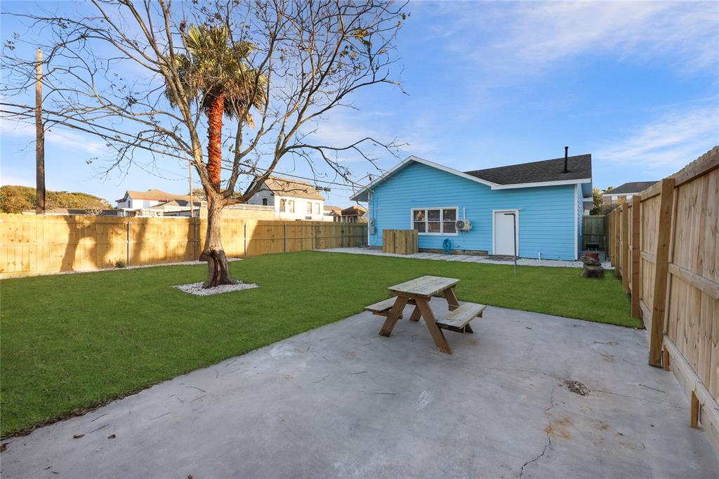 1802 Ursuline Street, Galveston, Texas image 22