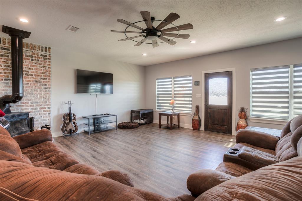5687 County Road 216, Richards, Texas image 6