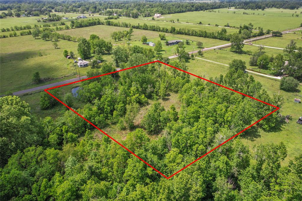 00 County Road 2058, Hull, Texas image 4